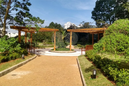 Apartamento à venda com 3 suítes em Jardim Marajoara, São Paulo, SP