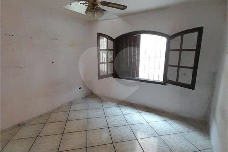 Casa para alugar com 4 quartos, sendo 3 suítes, em Alvinópolis, Atibaia, SP