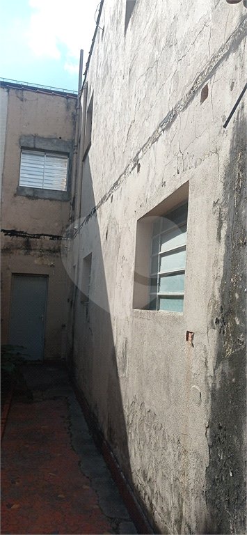 Sobrado à venda ou para alugar com 4 quartos em Água Branca, São Paulo, SP