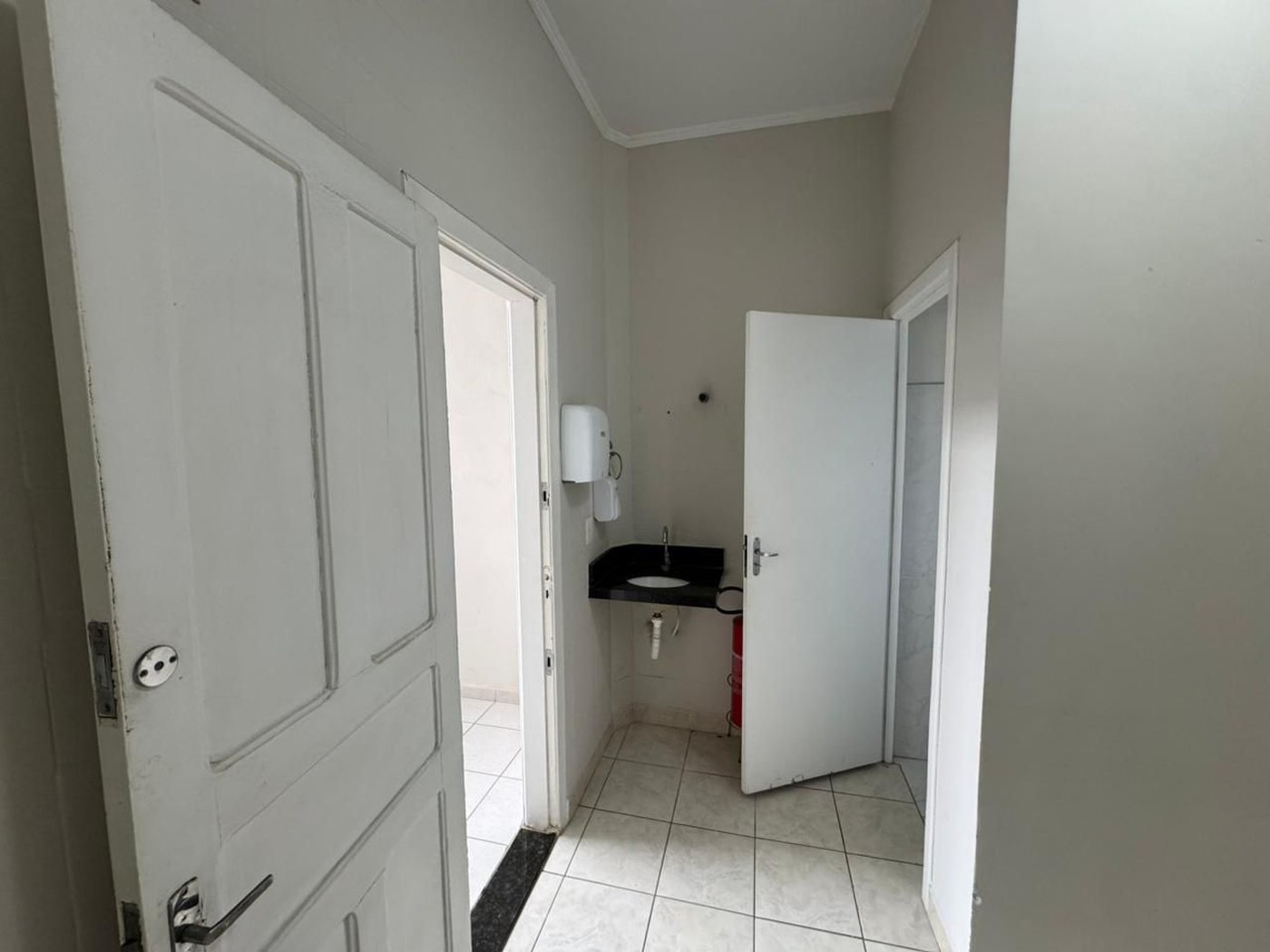 Casa com 4 dormitórios, 324 m² de área total- venda por R$ 3.200.000 ou aluguel por R$ 16.000/mês + IPTU - Aparecida - Santos/SP