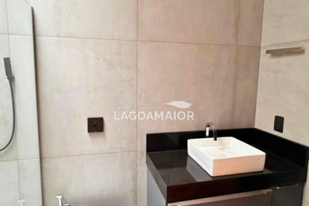 Casa à venda com 3 quartos, sendo 3 suítes, no condomínio Villa Dumont, Três Lagoas - MS