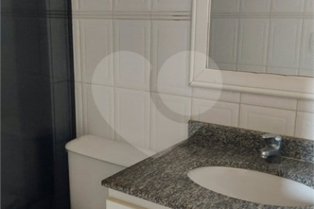 Apartamento à venda com 3 quartos, sendo 1 suíte,  em Vila Parque Jabaquara, São Paulo, SP
