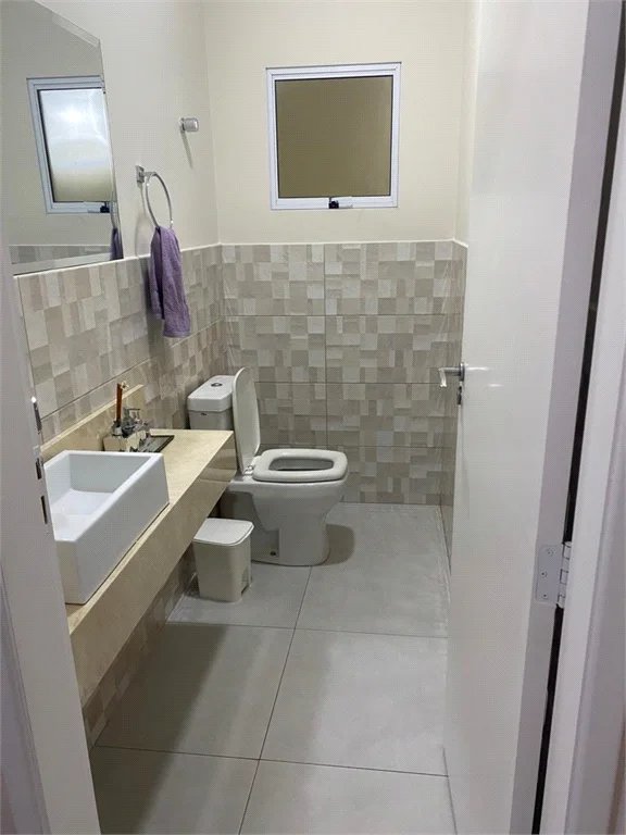 Sobrado à venda com 2 quartos, sendo 1 suíte, em Jardim Nova Germania, São Paulo, SP