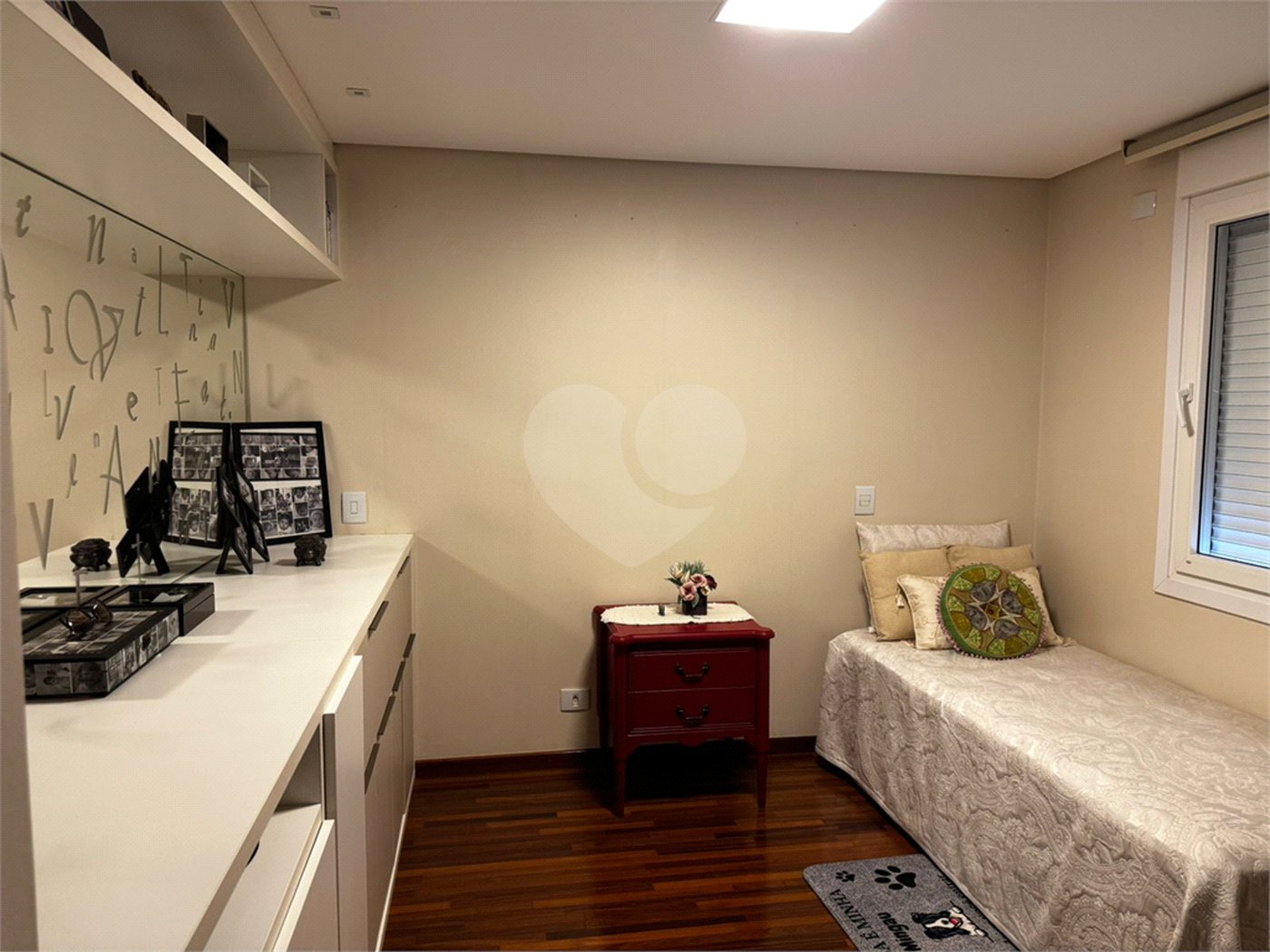 Casa à venda com 4 quartos, sendo 3 suítes, no condomínio Tao, São Paulo - SP