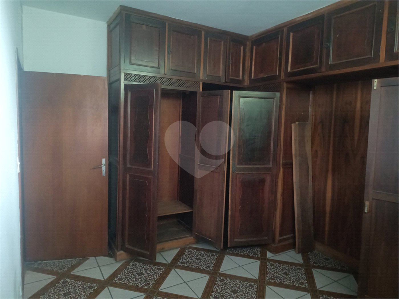 Casa Térrea à venda com 3 quartos, sendo 1 suíte,  em Campininha, São Paulo, SP
