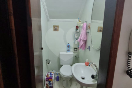 Sobrado à venda com 2 quartos em Jardim do Papai, Guarulhos, SP