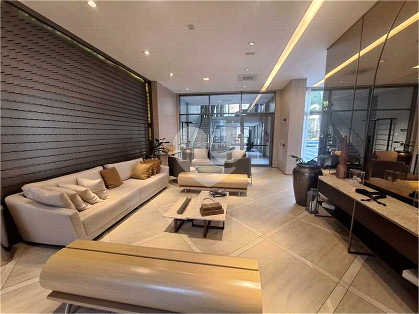 Apartamento à venda ou para alugar com 1 suíte em Paraíso, São Paulo, SP