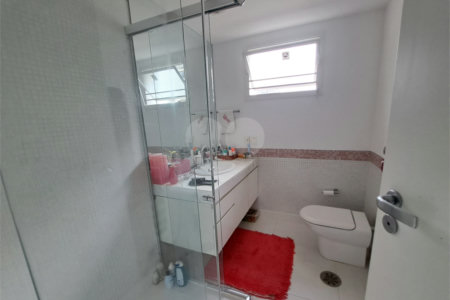 Apartamento à venda com 3 suítes em Campo Belo, São Paulo, SP