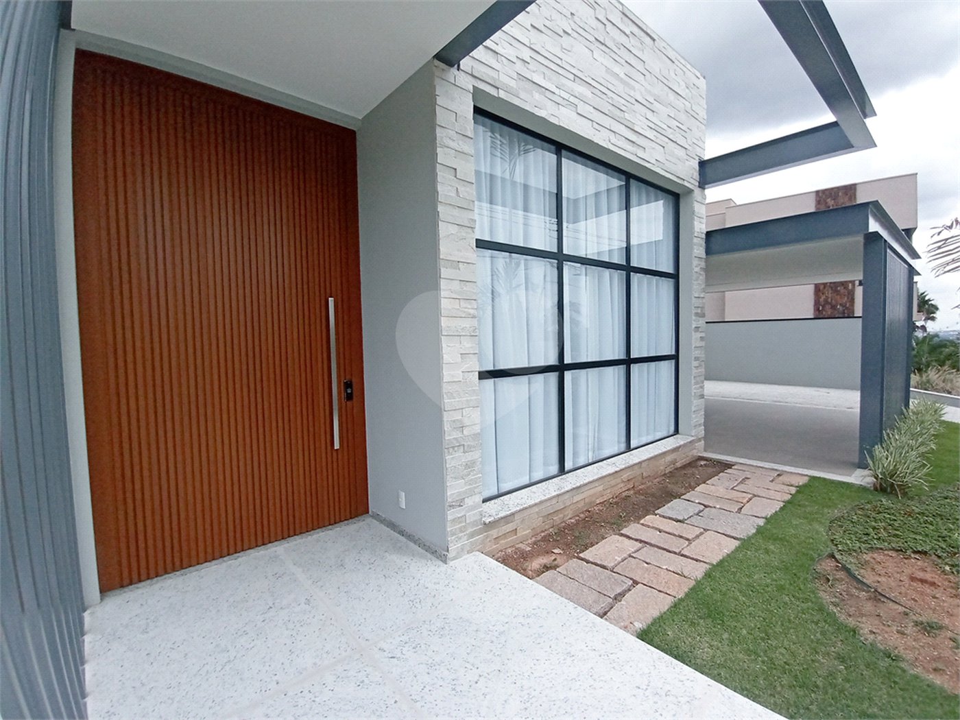 Casa à venda com 3 suítes no condomínio Campo de Toscana, Vinhedo - SP