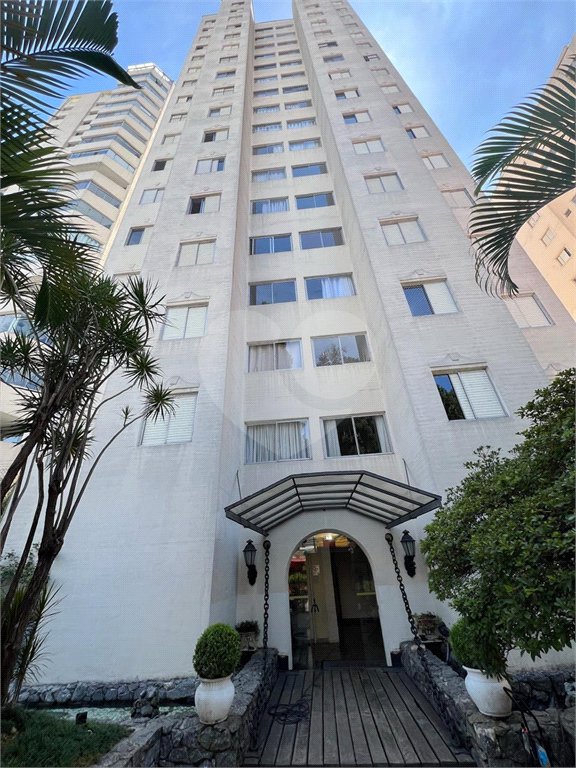 Apartamento à venda com 2 quartos em Indianópolis, São Paulo, SP
