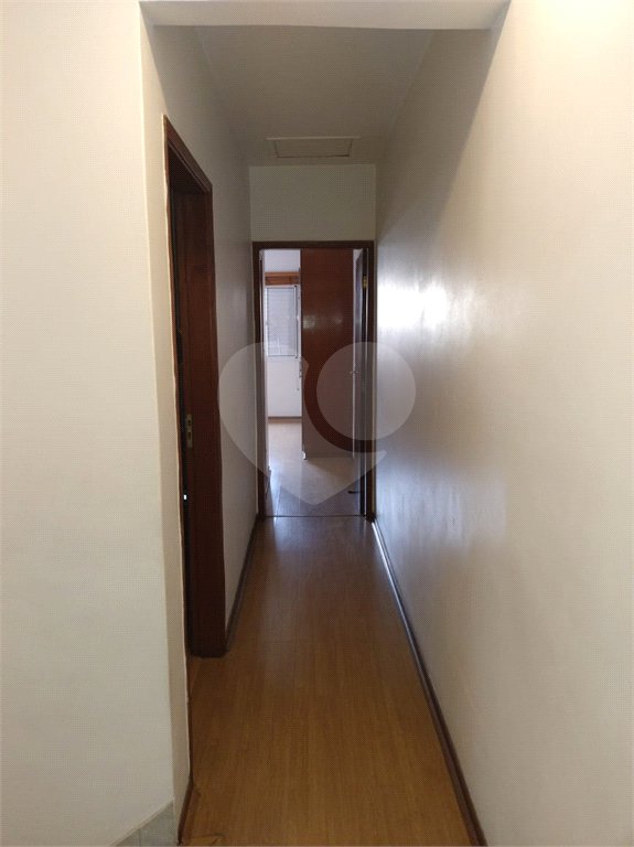 Sobrado à venda com 4 quartos, sendo 1 suíte,  em Parada Inglesa, São Paulo, SP