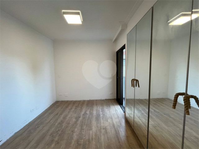 Apartamento à venda com 3 suítes em Santana, São Paulo, SP