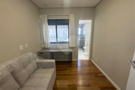 Apartamento à venda com 3 suítes em Brooklin Paulista, São Paulo, SP