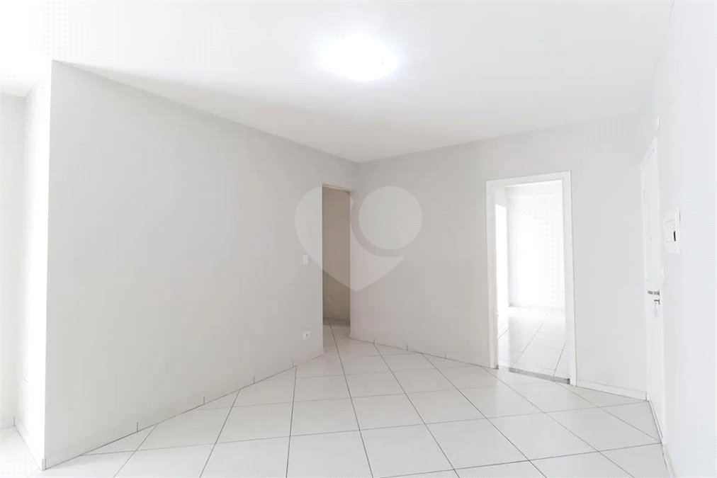 Apartamento à venda com 3 quartos, sendo 1 suíte, em Vila Mazzei, São Paulo, SP