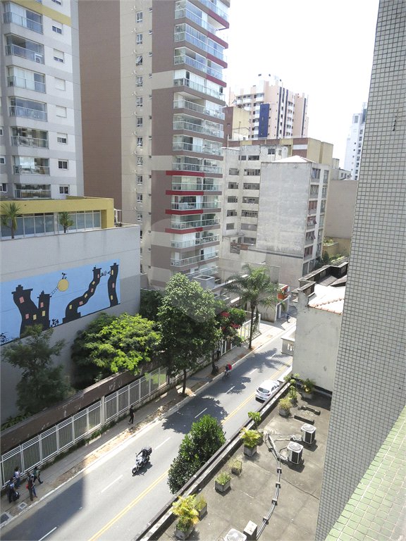 Apartamento com uma suíte na Bela Vista