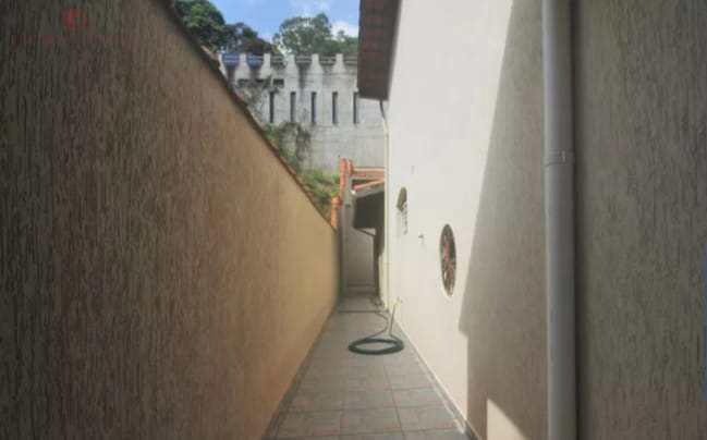 Sobrado à venda com 3 quartos, sendo 1 suíte, em Vila Sônia, São Paulo, SP