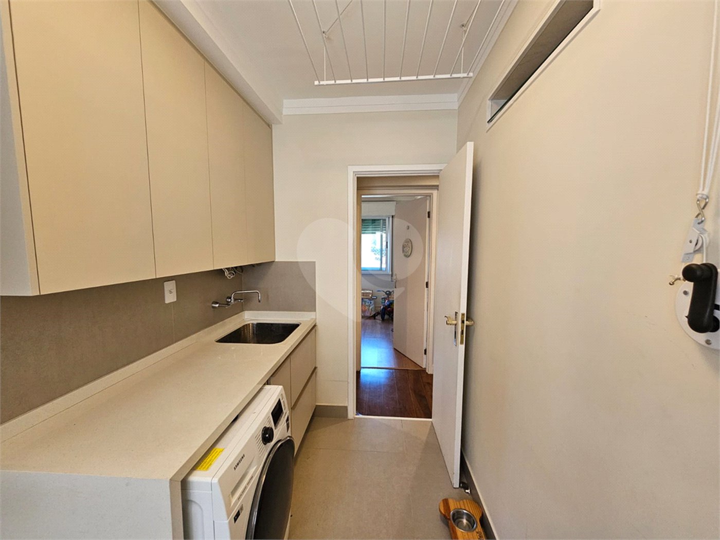 Apartamento à venda com 3 quartos, sendo 1 suíte, em Santo Amaro, São Paulo, SP