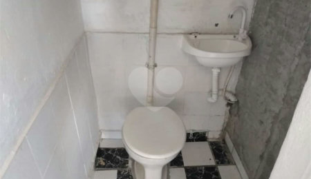 Casa à venda com 2 quartos no Centro, Itapetininga, SP