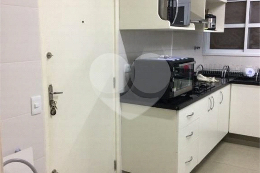 Apartamento à venda com 4 quartos, sendo 2 suítes, em Consolação, São Paulo, SP