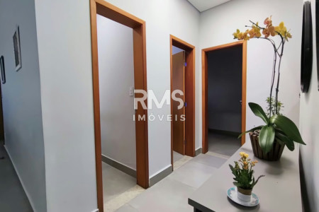 Casa à venda com 3 quartos, sendo 1 suíte, no condomínio Residencial Mont Blanc, Itu - SP