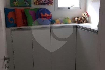 Apartamento à venda com 4 quartos, sendo 3 suítes, em Vila Andrade, São Paulo, SP