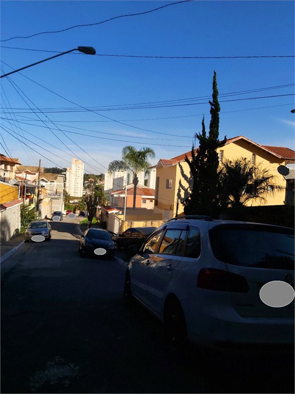 Sobrado à venda com 3 quartos, sendo 1 suíte, em Vila Irmãos Arnoni, São Paulo, SP