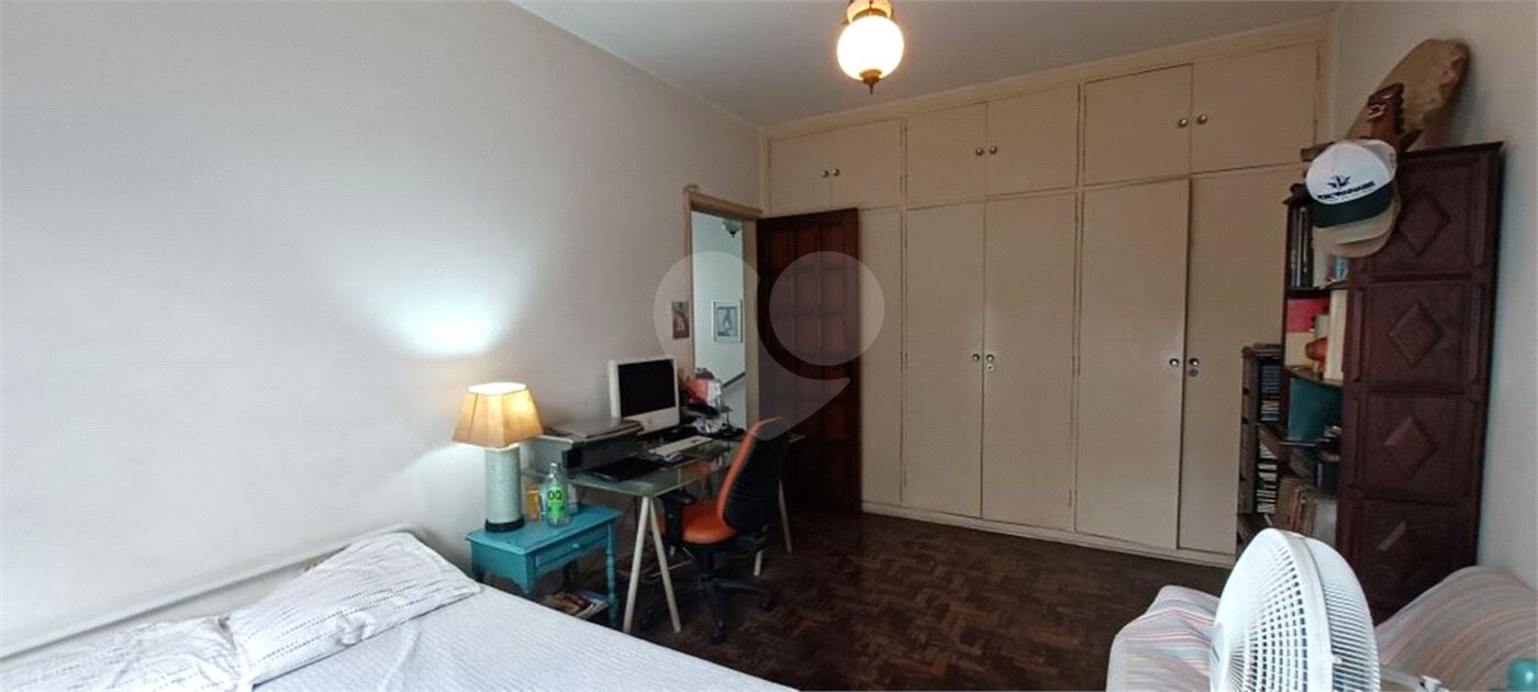 Sobrado à venda com 3 quartos, sendo 1 suíte, em Jardim Novo Mundo, São Paulo, SP
