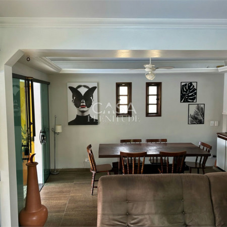 Casa à venda com 3 quartos, sendo 1 suíte,  em Éden, Sorocaba, SP