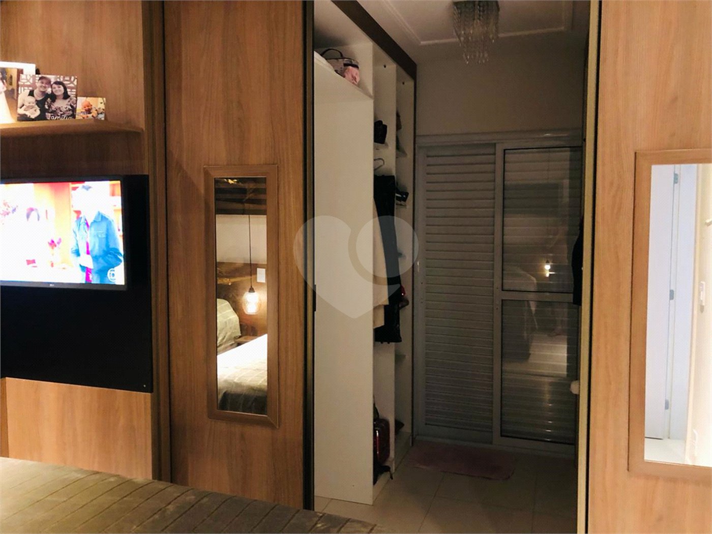Apartamento à venda com 3 quartos, sendo 1 suíte,  em Vila Sfeir, Indaiatuba, SP