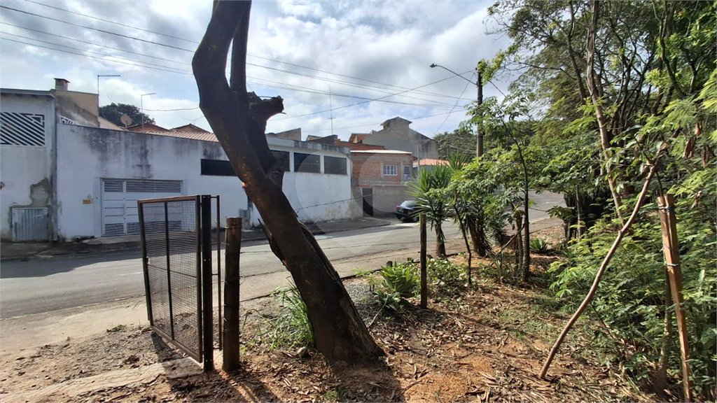 Casa à venda com 2 quartos, sendo 1 suíte, em Jardim Portal do Itavuvu, Sorocaba, SP