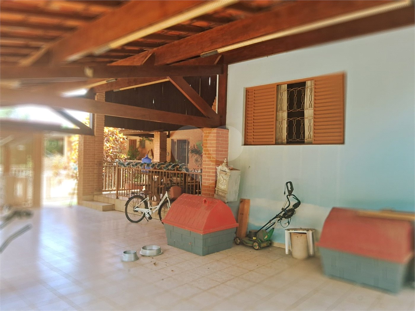 Casa à venda com 3 quartos, sendo 1 suíte, no condomínio Acmti - Colinas do Mosteiro, Terras de Itaici e Recanto dos Pássaros, Indaiatuba - SP