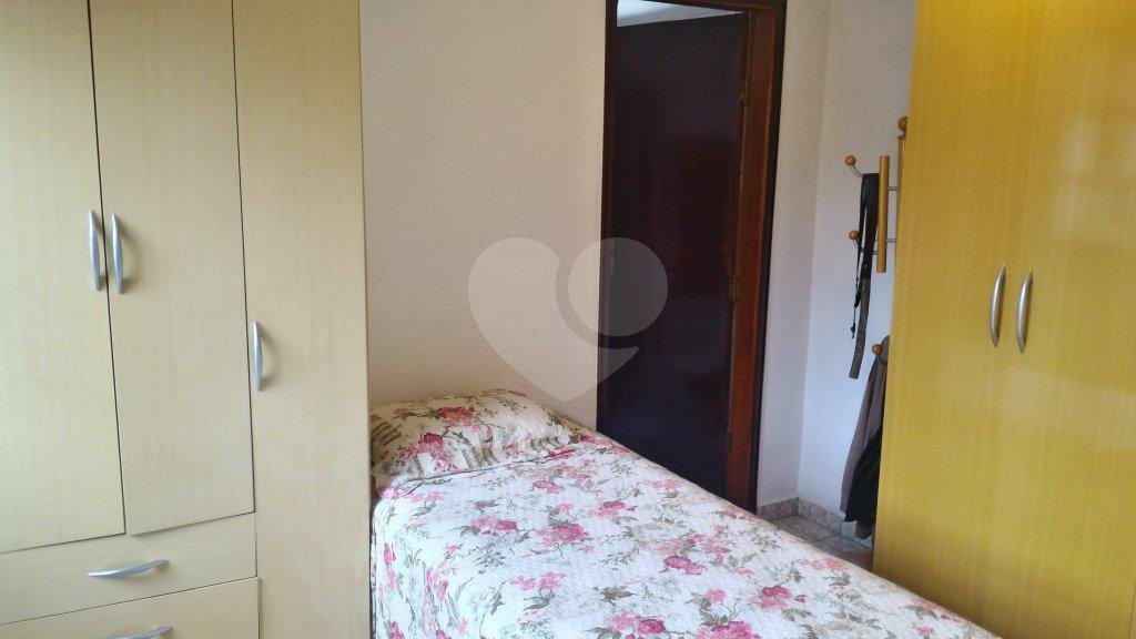 Sobrado à venda com 6 quartos em Chora Menino, São Paulo, SP