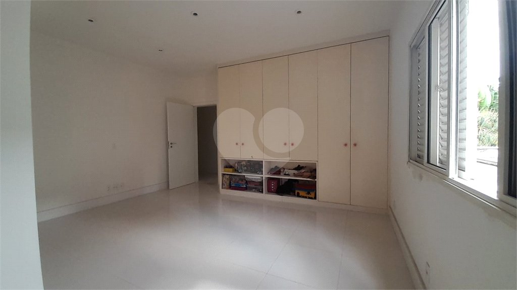 Sobrado à venda com 6 quartos, sendo 5 suítes, no Centro, São Bernardo do Campo, SP