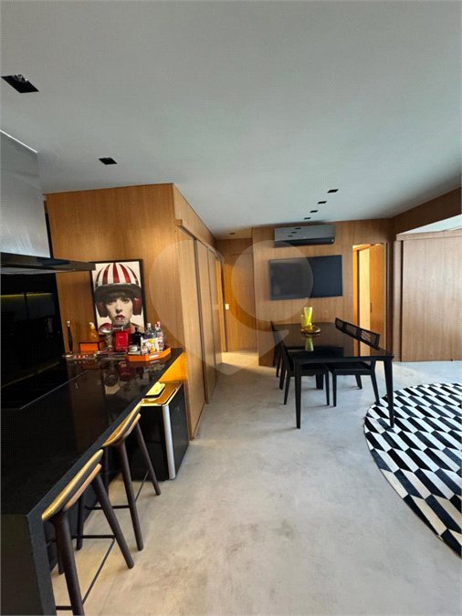 Apartamento à venda com 3 quartos, sendo 2 suítes,  em Brooklin Paulista, São Paulo, SP