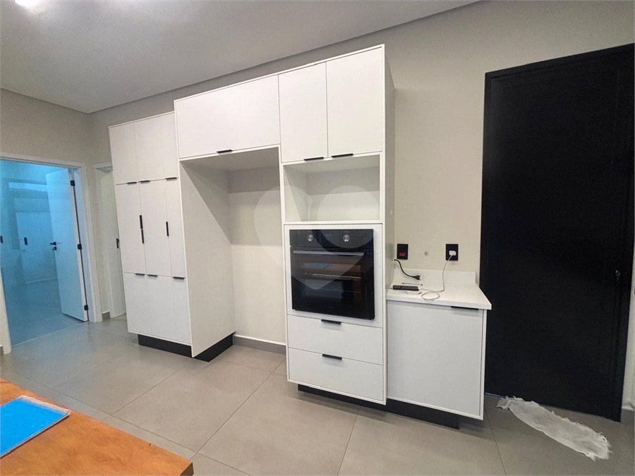 Casa à venda com 3 suítes no condomínio Residencial Chácara Ondina, Sorocaba - SP
