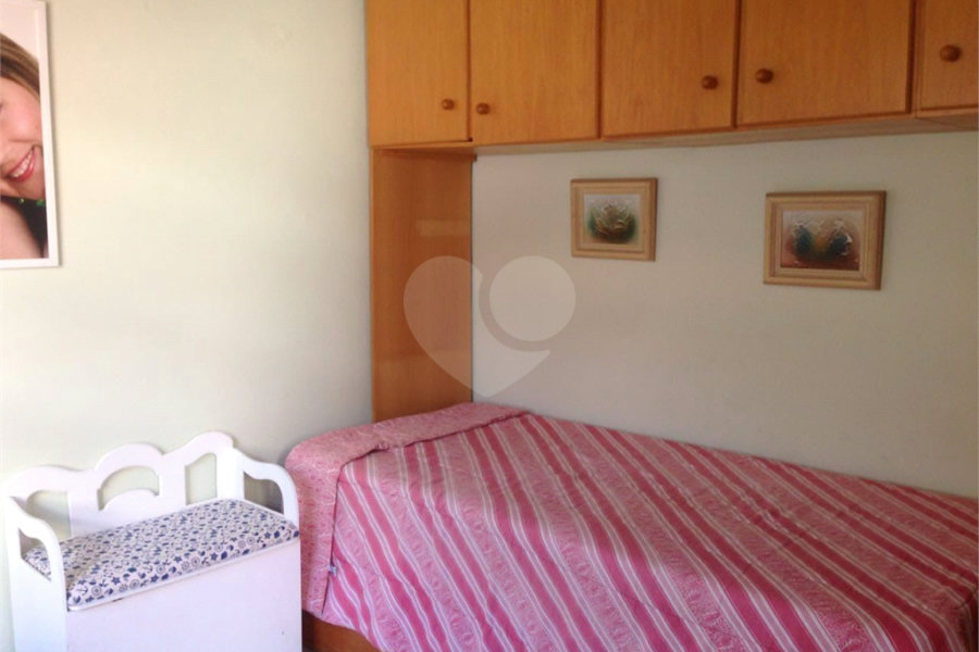Sobrado à venda com 4 quartos, sendo 1 suíte,  em Horto Florestal, São Paulo, SP