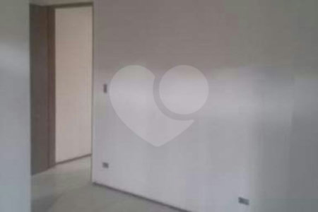 Sobrado à venda com 3 quartos, sendo 2 suítes, em Jardim Monte Kemel, São Paulo, SP
