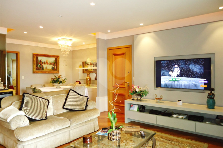 Apartamento à venda com 3 suítes em Jardim São Paulo(zona Norte), São Paulo, SP