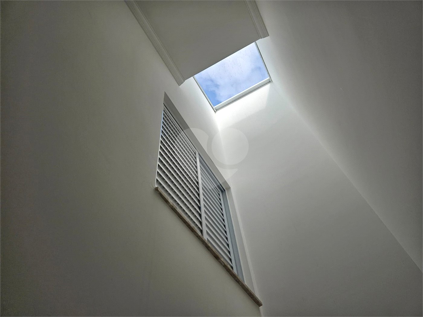Sobrado à venda com 3 quartos, sendo 1 suíte, em Vila Romero, São Paulo, SP