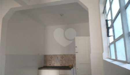 Sobrado à venda com 3 quartos em Bom Retiro, São Paulo, SP