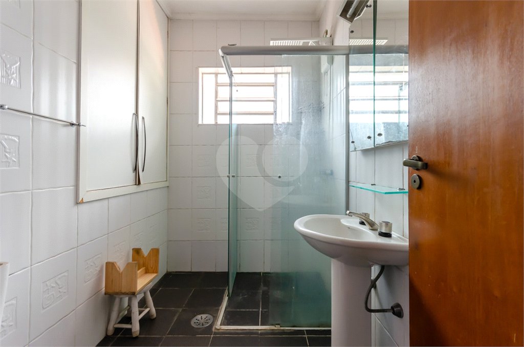 Sobrado à venda ou para alugar com 4 quartos, sendo 1 suíte, em Vila Anglo Brasileira, São Paulo, SP
