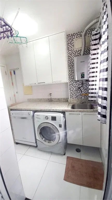 Apartamento à venda com 3 quartos, sendo 1 suíte, em Jardim Adhemar de Barros, São Paulo, SP