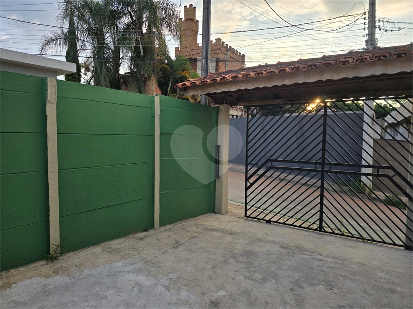 Casa à venda com 2 quartos em Ressaca, Atibaia, SP