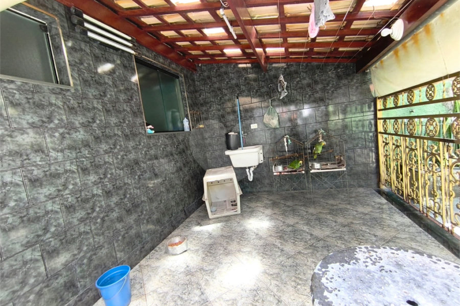 Sobrado à venda com 3 quartos, sendo 1 suíte, em Tremembé, São Paulo, SP