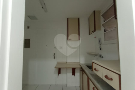 Apartamento à venda com 3 quartos, sendo 1 suíte,  em Tijuca, Rio de Janeiro, RJ