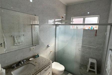 Sobrado venda no Alto da Mooca, com 266m2, 4 quartos, 3 salas, área gourmet e 2 vagas de garagem