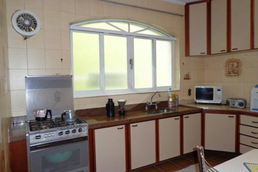 Sobrado à venda com 2 quartos em Horto Florestal, São Paulo, SP