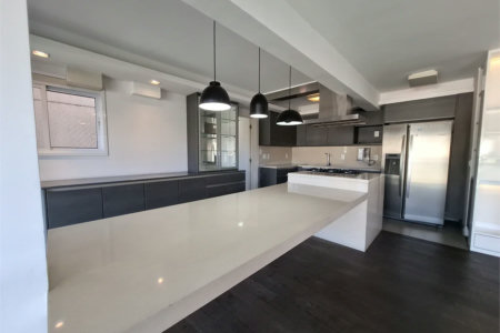 Apartamento à venda com 3 suítes em Vila Ipojuca, São Paulo, SP