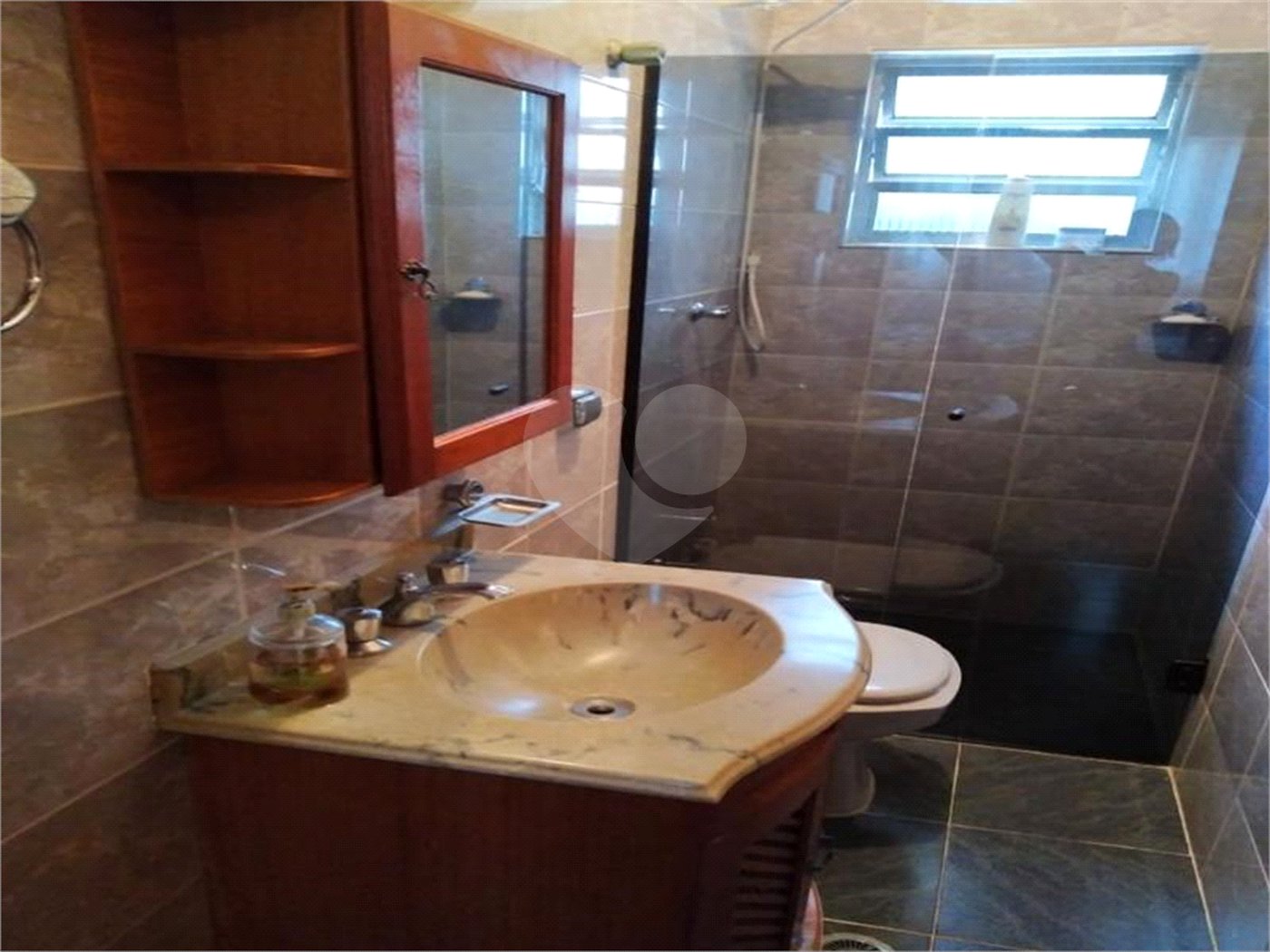 Sobrado à venda com 3 quartos, sendo 2 suítes, em Jardim Santa Emília, São Paulo, SP