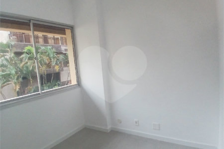 Apartamento à venda com 2 quartos, sendo 1 suíte, em Lagoa, Rio de Janeiro, RJ